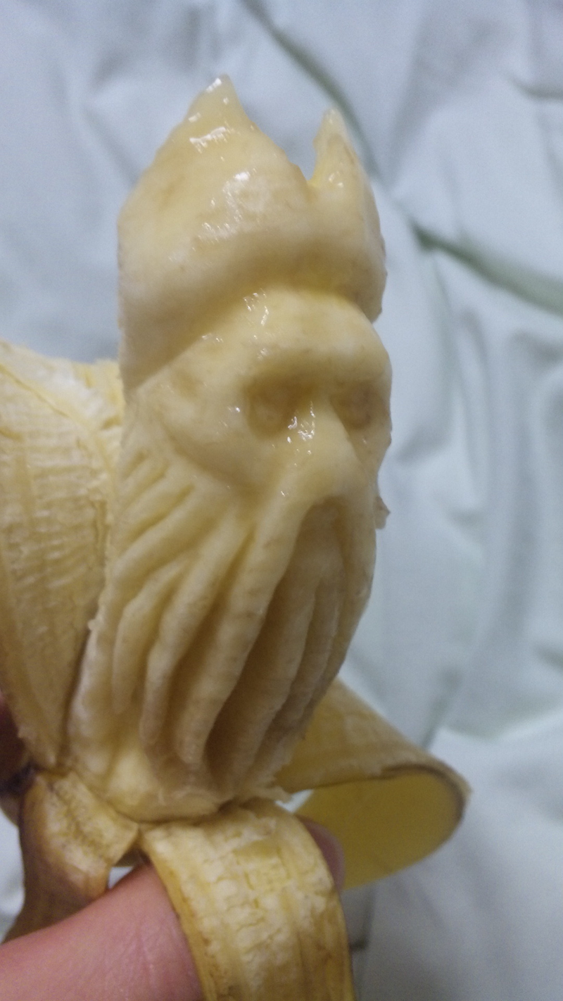 Illustration for article titled This Guy's Art Is Bananas. Literally.